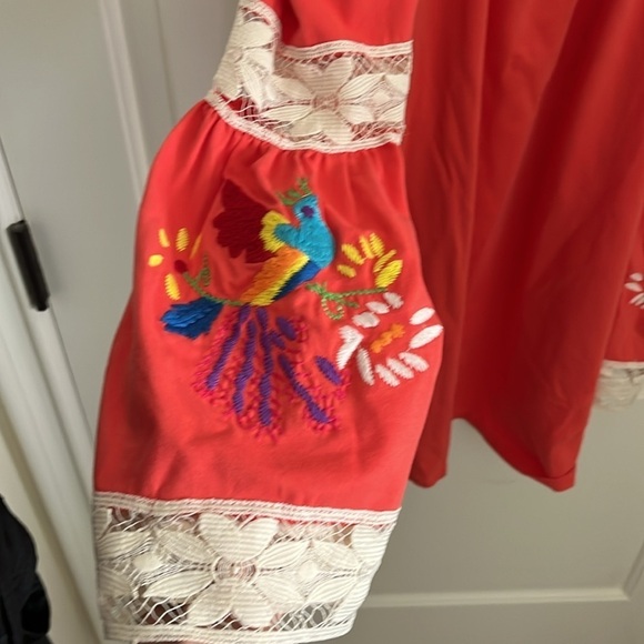 VAVA By Joy Han Off The Shoulder Top - Picture 3 of 4